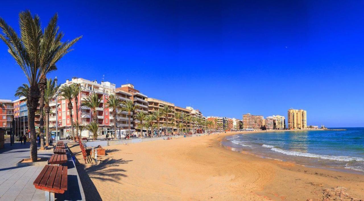Econom Studio La Loma Appartement Torrevieja Buitenkant foto